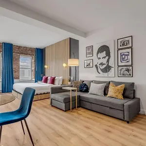 Apartment Initial / Polo / Centre-ville De, Quebec City